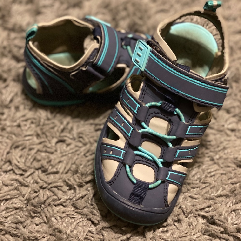 Sandals, toddler size 9